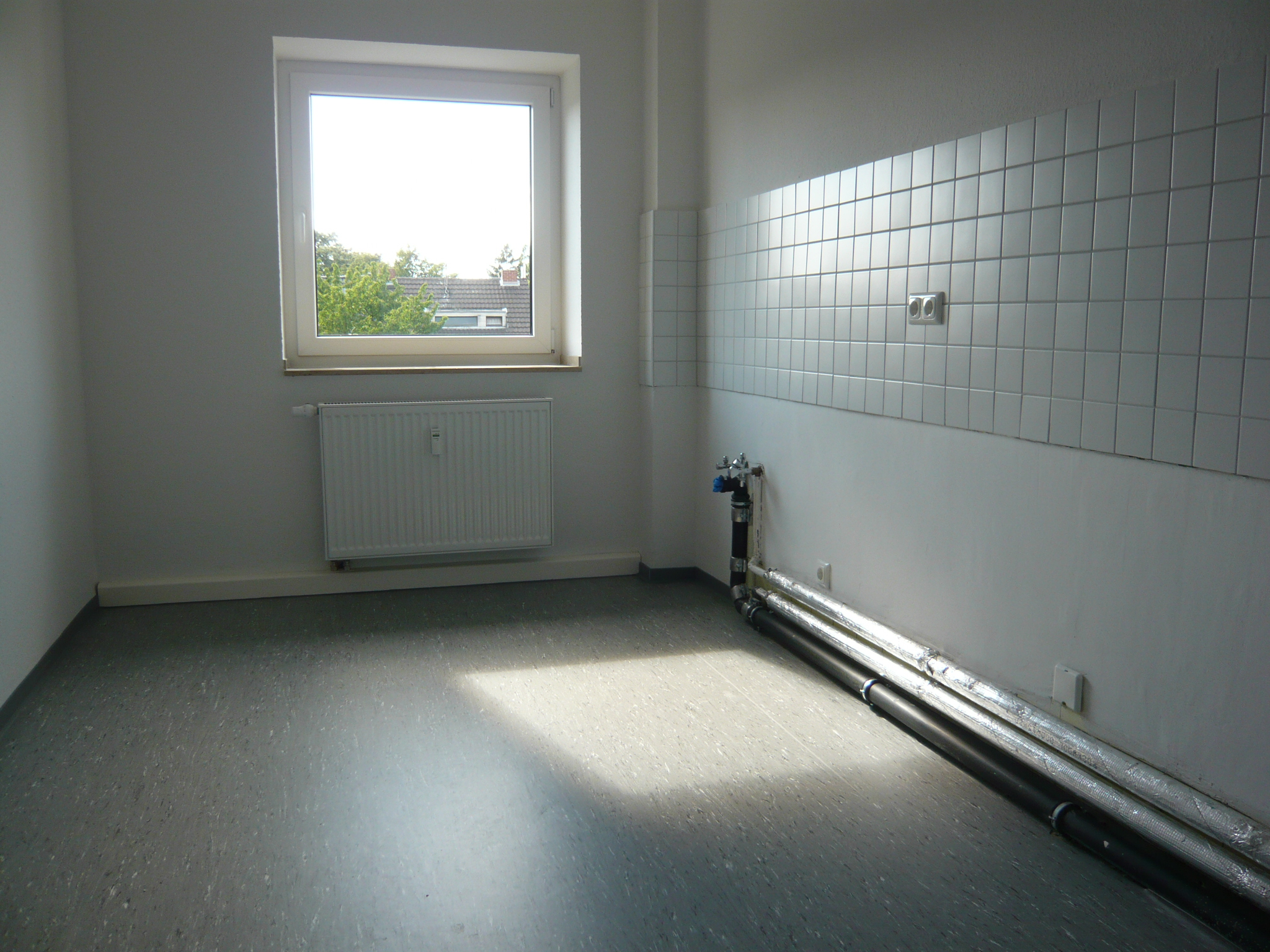 Blumenthalstr. 29 III.OG links Kueche 2012-08