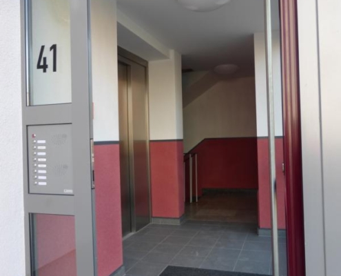 Blumenthal_41_Hauseingang