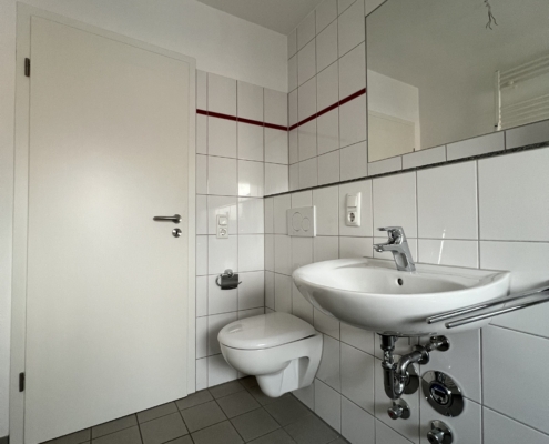 BLT 44 III.OG links Duschbad WC+WT